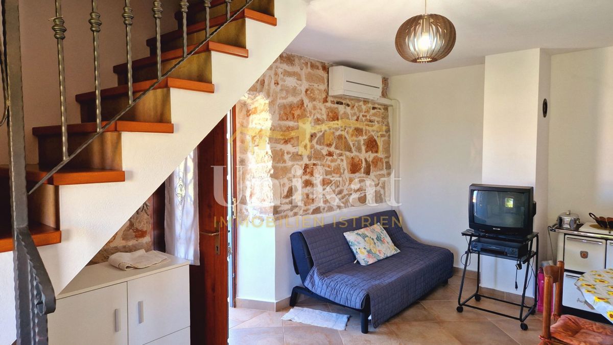 Renovirana kamnita hiša z razgledom na morje, Poreč